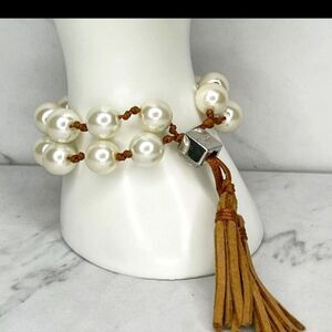Chico's Faux Pearl Bracelet Adjustable Slide Brown Leather 10mm Glass Bead 7-9"